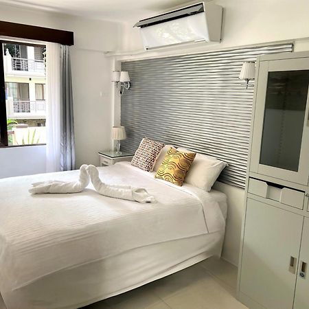 Stunning 2Br Apt, 65 Sq M Netflix At Rosewood Pointe Residences Near Bgc Μανίλα Εξωτερικό φωτογραφία