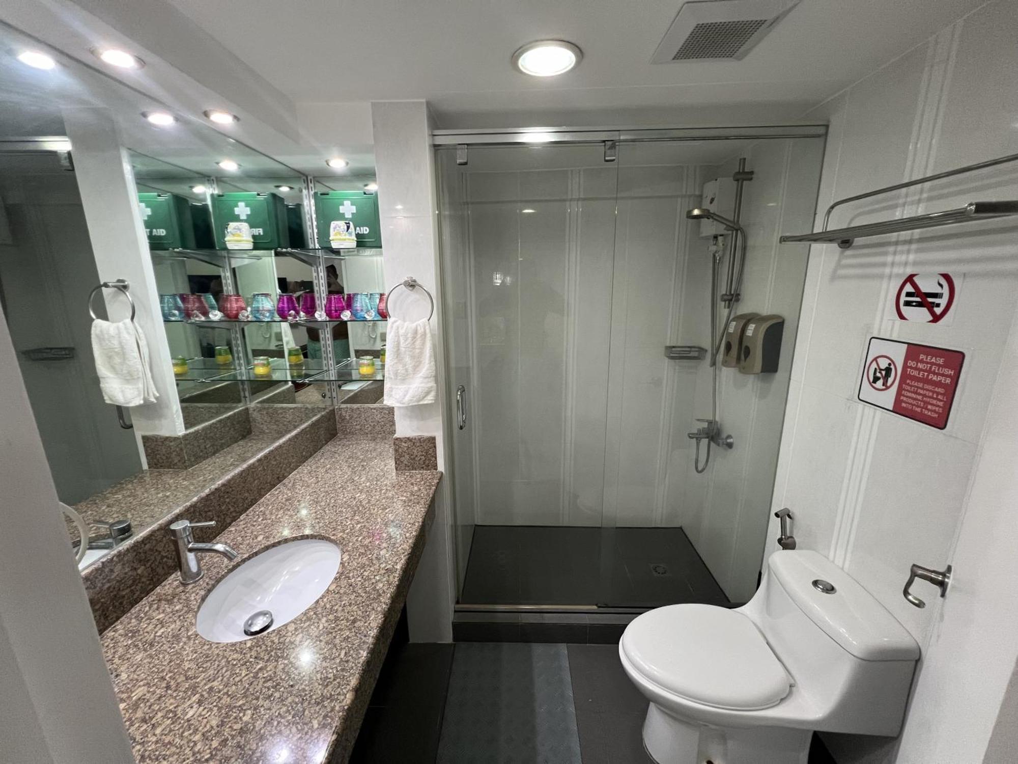 Stunning 2Br Apt, 65 Sq M Netflix At Rosewood Pointe Residences Near Bgc Μανίλα Εξωτερικό φωτογραφία